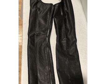 Vintage leren motorchaps in de VS over de volledige lengte met lenrits verstelbaar veter M