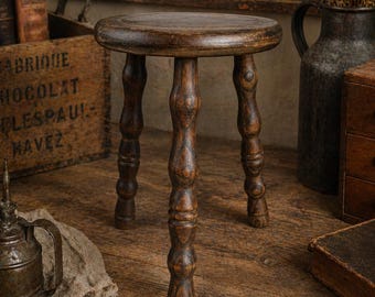 Taburete trípode de madera vintage con diseño de carrete / soporte para plantas / taburete brutalista de madera maciza / mesa auxiliar