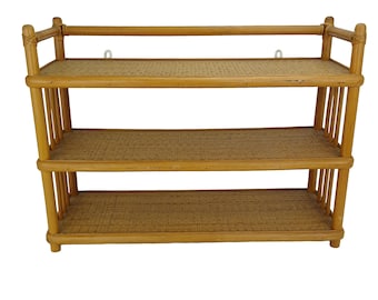 Pequeña estantería vintage de ratán y mimbre / Librería antigua y decoración de pared / Francia retro / Mueble pequeño para recibidor