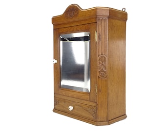 Superb old wooden bathroom cabinet with mirror / Medicine cabinet / dressing table / Bathroom decoration / shelf storage
