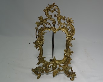 Louis XV rock frame in gilded bronze and glass / antique decoration / antique photography / Photo collection / photo frame
