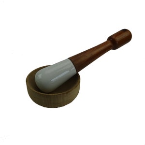 Large ceramic and wood pestle with its wooden mortar / popular art objects / collection of medicine and pharmacy tools / pharmacopoeia