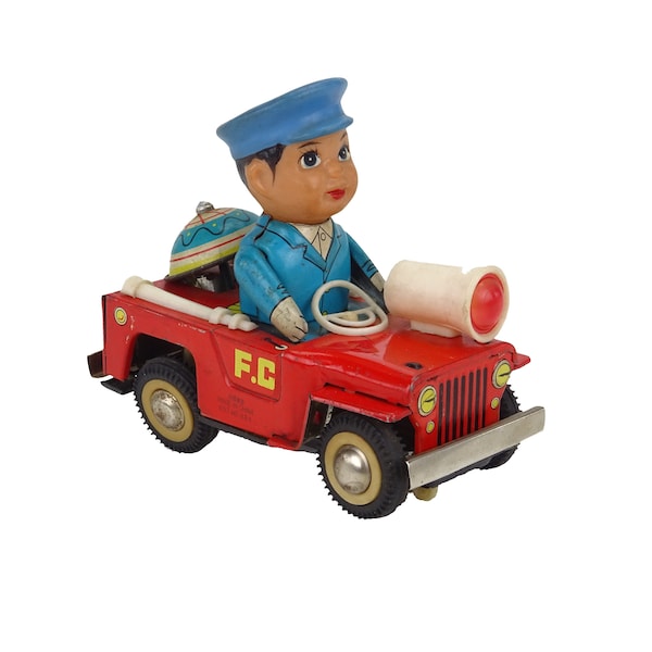 Chinese tole fireman toy / mechanical jeep / old toy collection / Oldtimer old tacot car