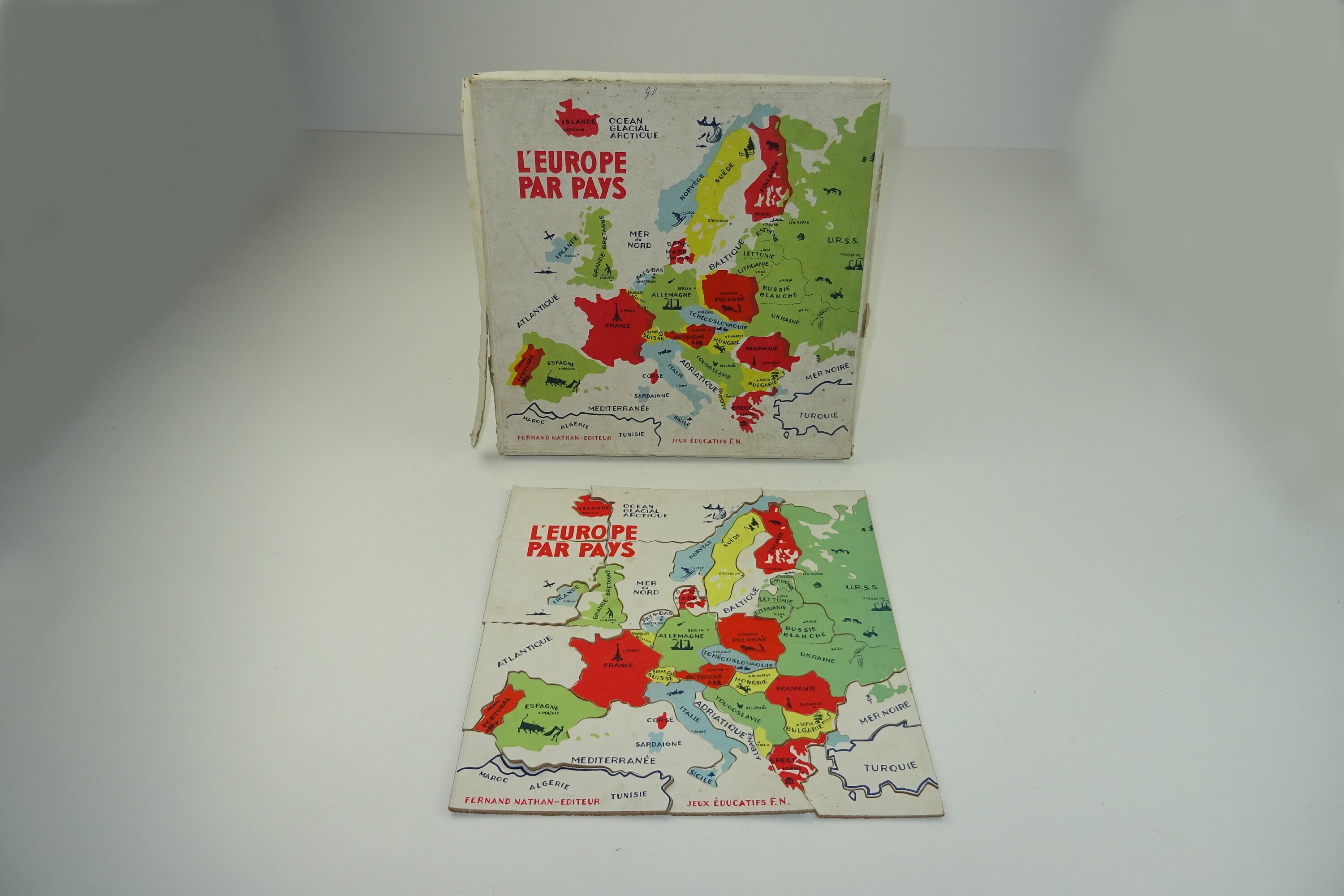 Puzzle Des Pays de L'europe/Géographie Déco Chambre Bureau d'étudiant et d'enfant Collection École M