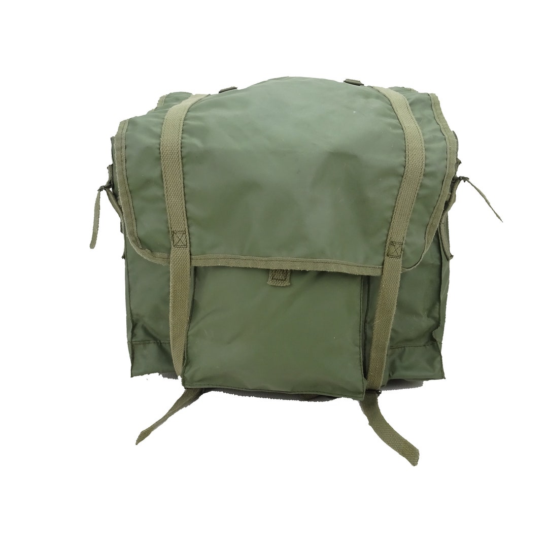 Vintage Army Style Backpack / France Scout / Mountaineering / Outdoor