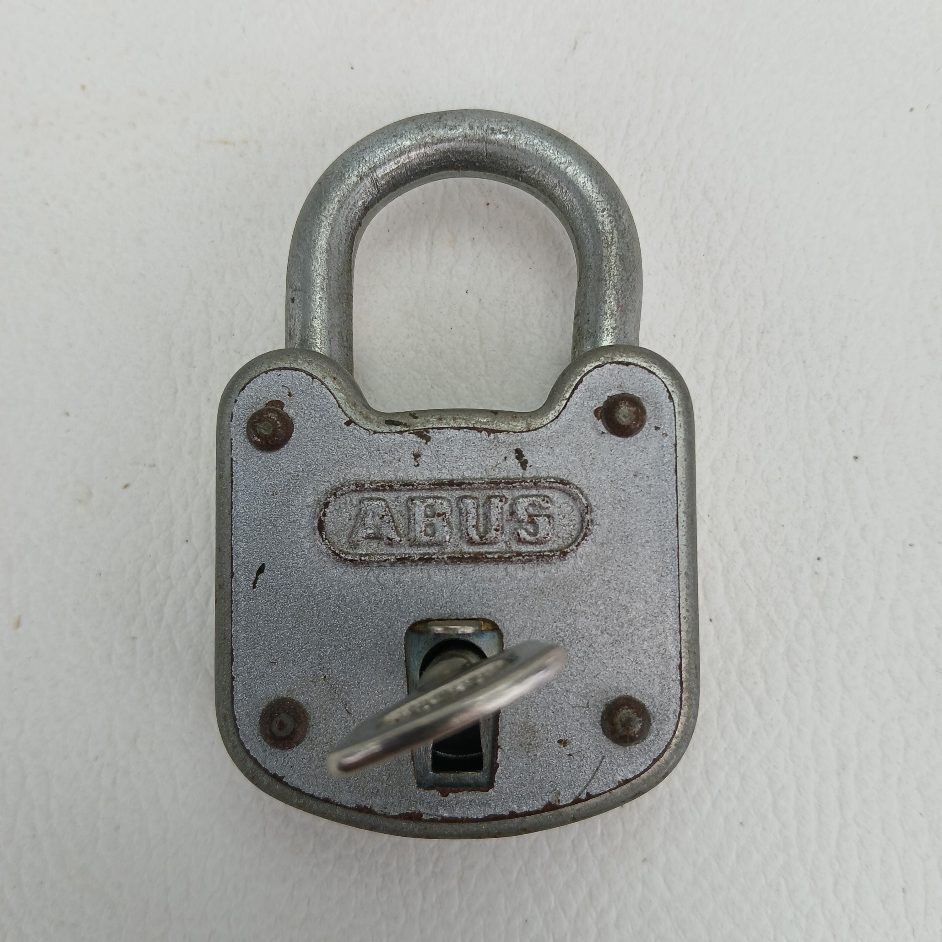 古いABUSドイツ製金属製南京錠 / 鍵と錠前のコレクション