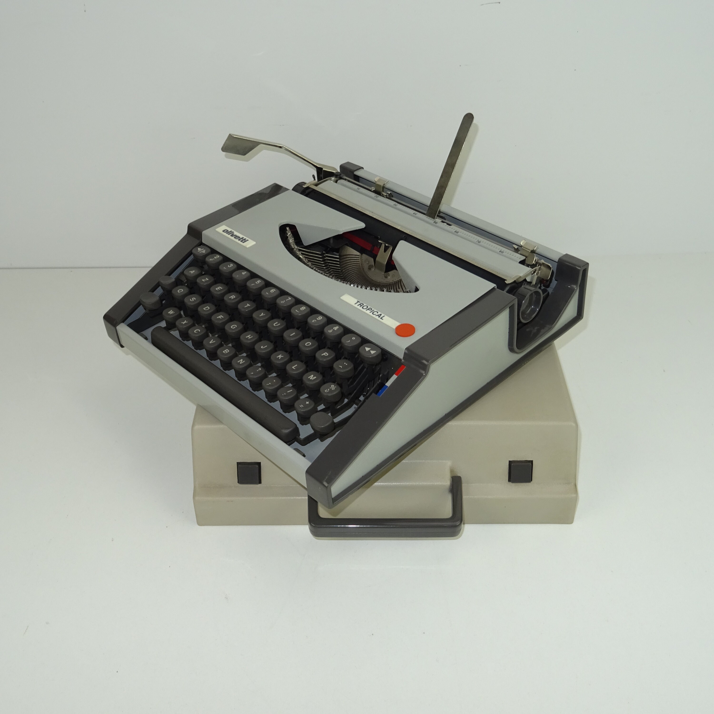 Machine à Écrire Olivetti Tropical/Collector Italie Décoration Vintage de Bureau Outil Ancien Secrét