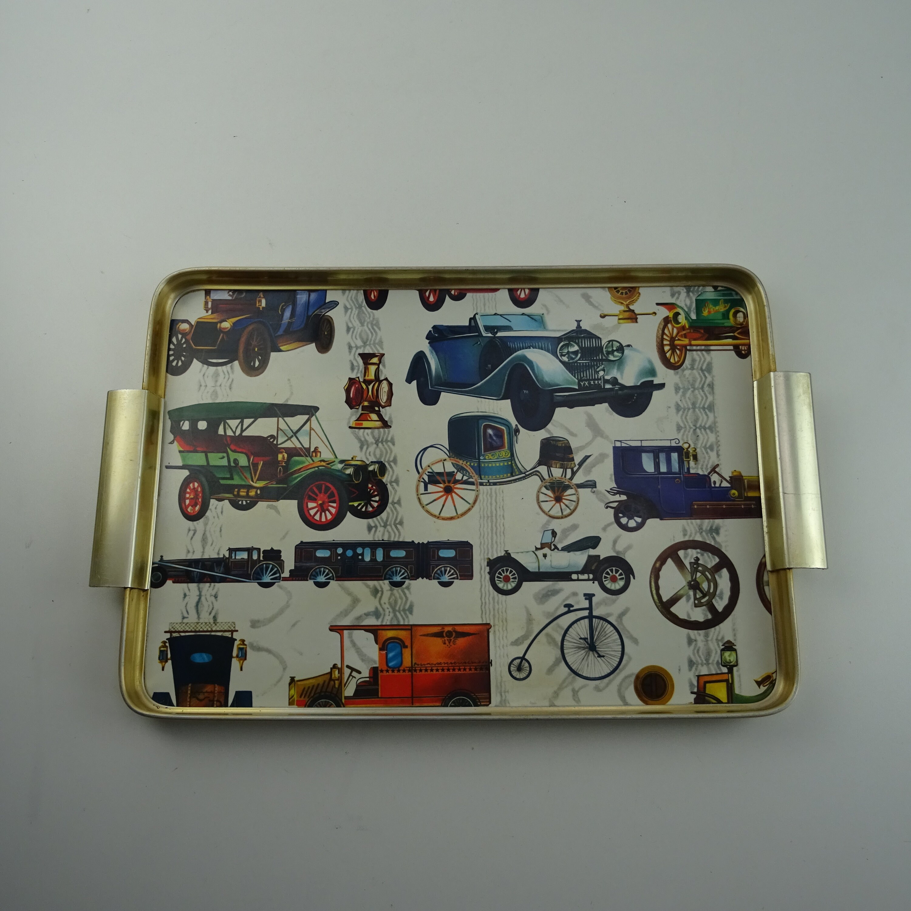 Plateau de Café avec Voitures/Déco Bar et Bistrot Décoration Vintage Cuisine Décor Bistro Ambiance E