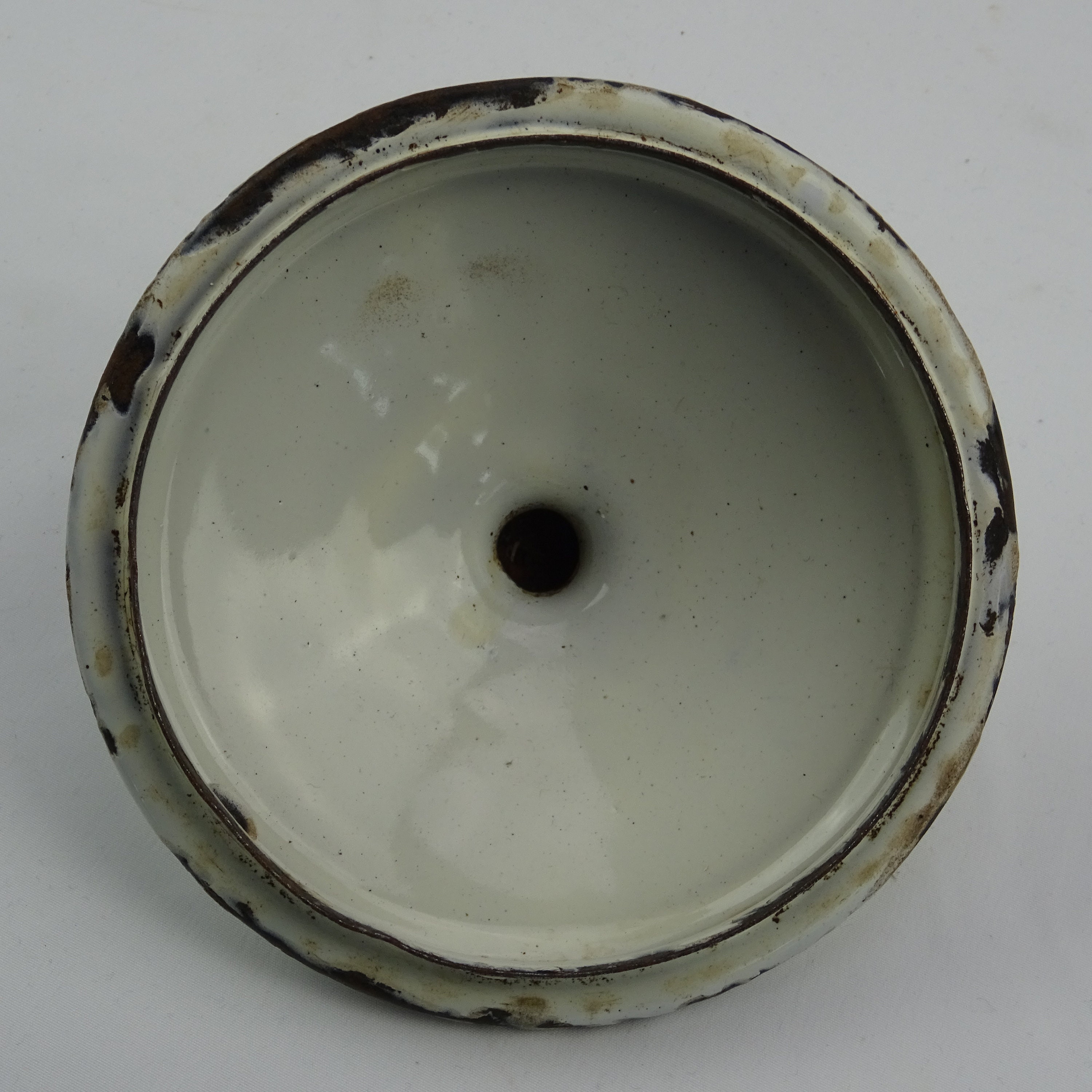 Ancien pot à épices en tôle emaillée Sucre décor Lustucru
