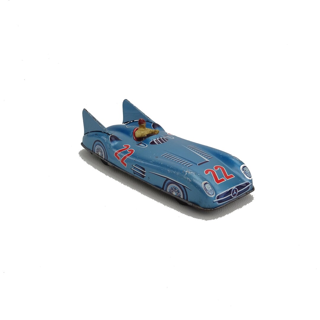 JOUET ANCIEN VOITURE de course en tôle Joustra France jouet mécanique 28cm rare EUR 25,99 - FR