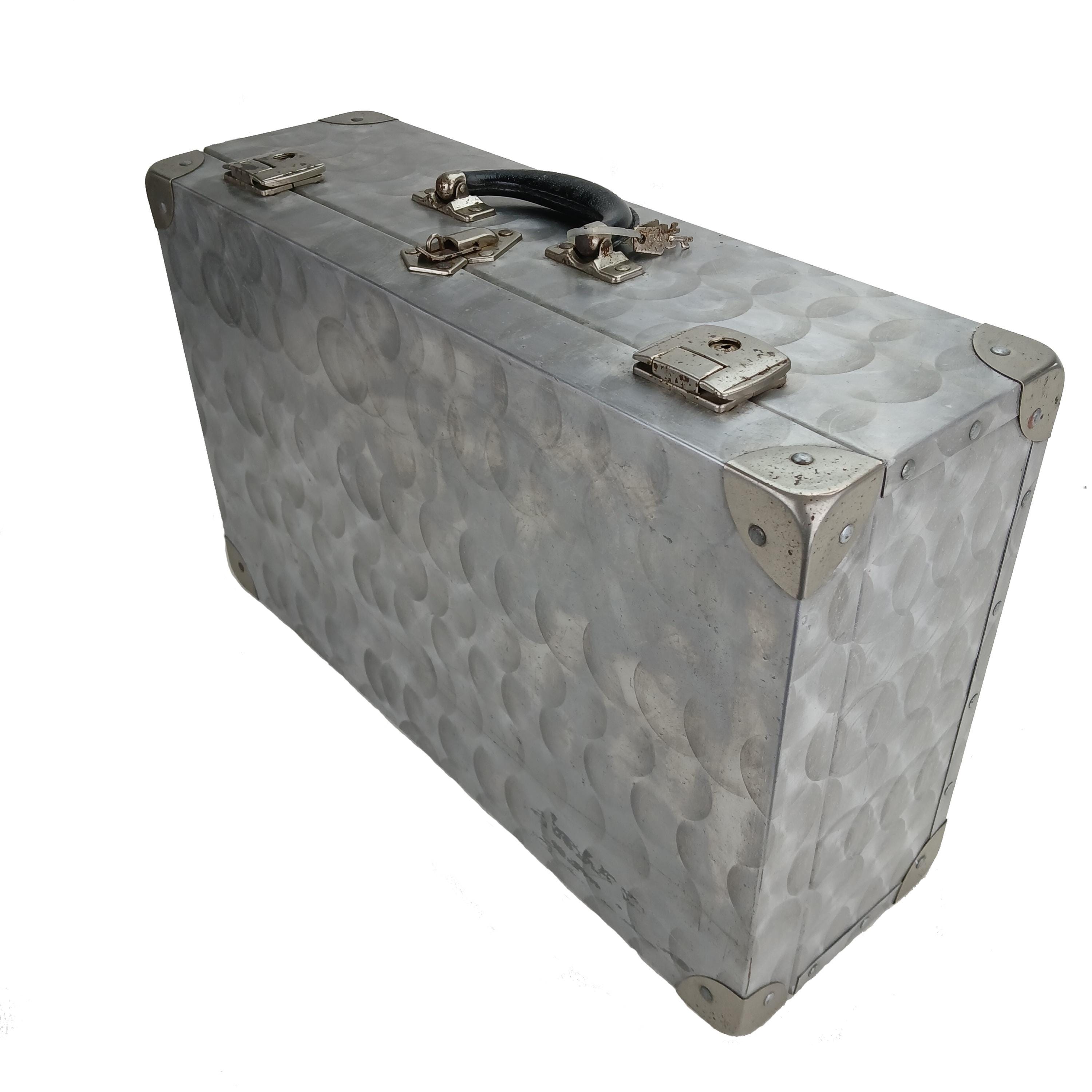 Vintage aluminum suitcase - Etsy 日本