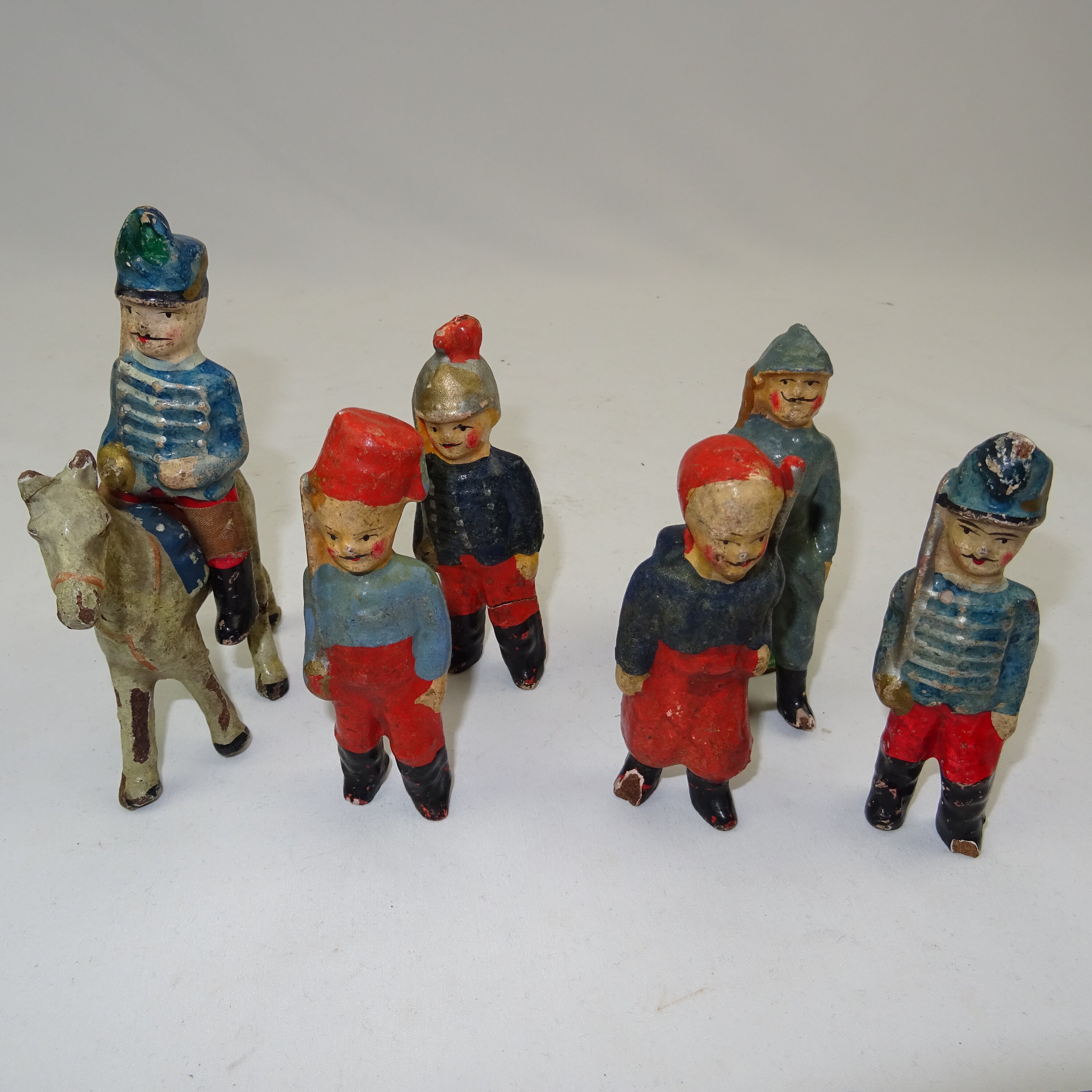 Jouet Ancien En Bois – Gendarmerie – Marque CBG – Bon-Dufour / CIJ – Occasion