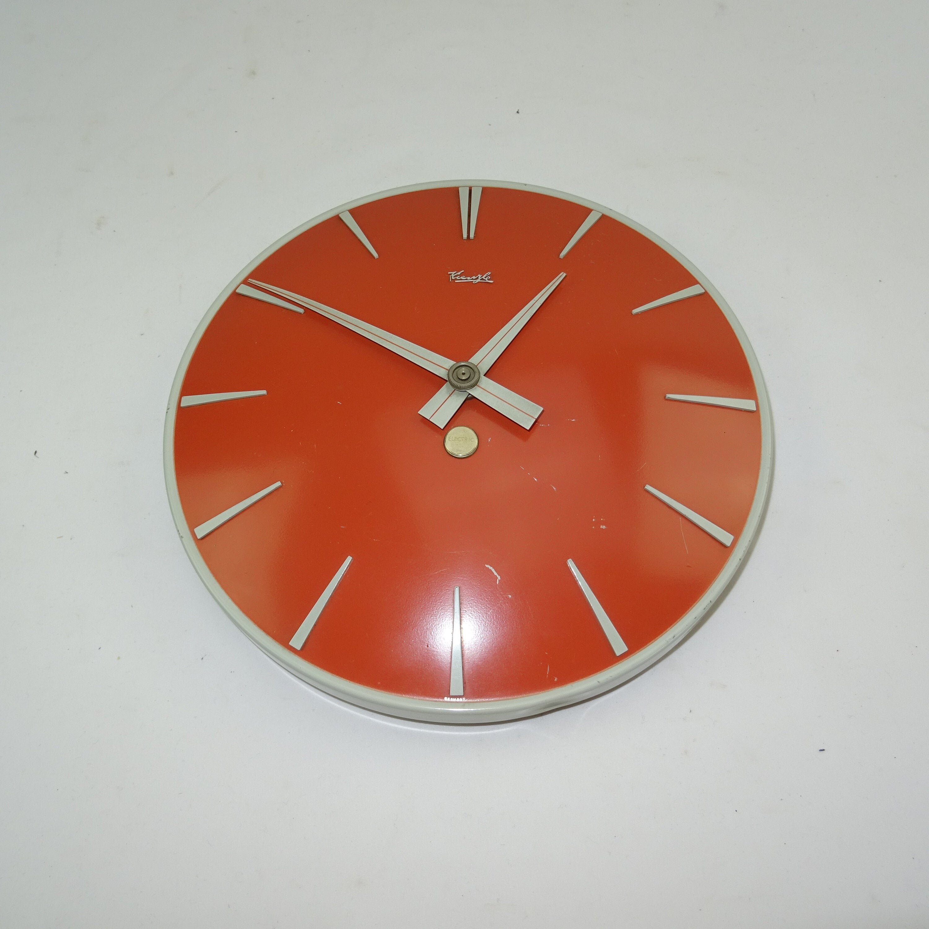 Belle Horloge Vintage Kienzle Orange/Pendule Électrique Pour Décoration Bar Salon Déco Cuisine Seven