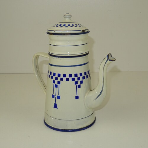 Old coffee maker in lustucru shops enamelled sheet metal / vintage kitchen decoration / country and nature atmosphere / rural cottage decoration / Vichy deco