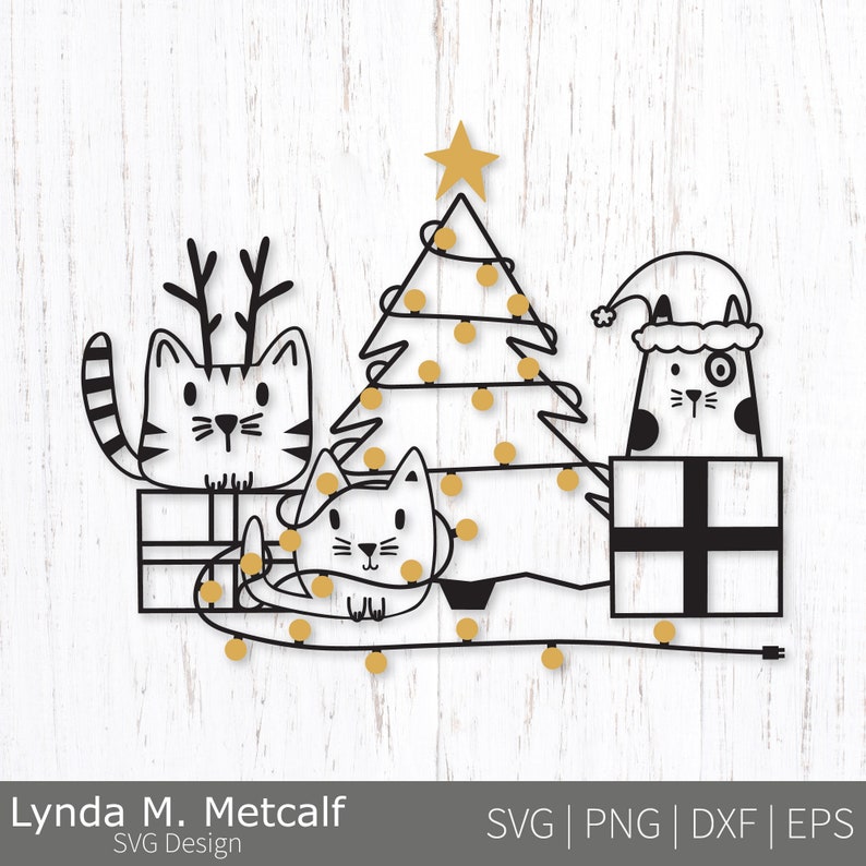 K&ouml;nnte beinhalten: Schwarz-wei&szlig;es Weihnachtsdesign mit Katzen, einem Baum, einem Stern und Geschenken. Das Design umfasst drei Katzen, eine mit Geweih, eine mit Weihnachtsm&uuml;tze und eine eingerollt. Der Baum ist mit gelben Lichtern geschm&uuml;ckt.