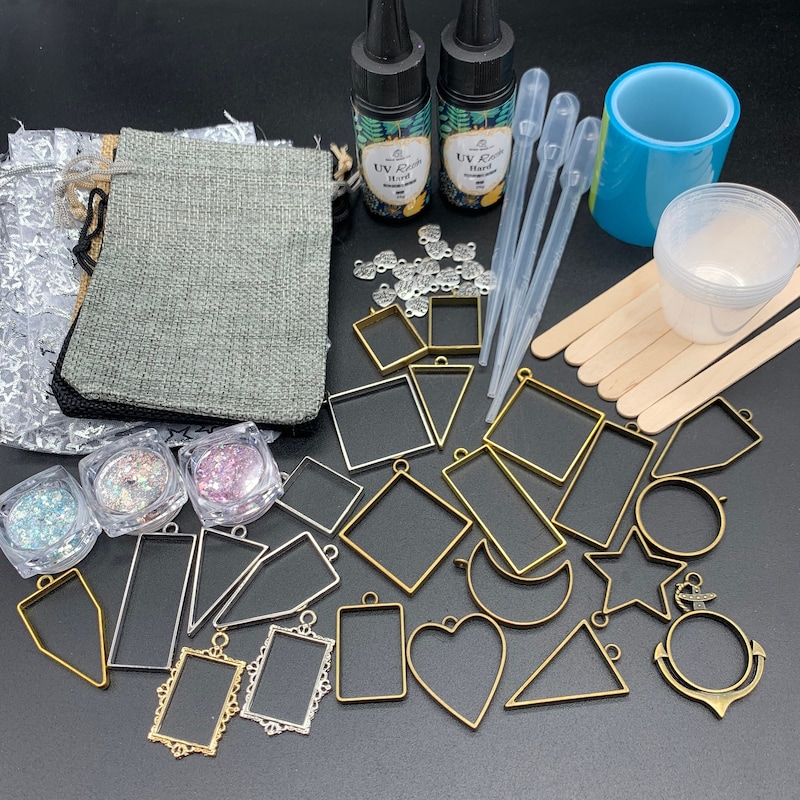Resin Jewelry - Etsy