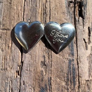 Stainless Steel Heart Locket Pendant: &#39;I Love You&#39; Photo Frame Charm