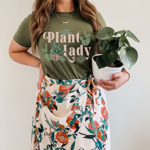 Plant lady tshirt,Crazy plant lady tee,Houseplant tshirt,Plants graphic tee,Plant mom shirt,Cactus blossom tshirt,Succulent tshirt,Mom shirt
