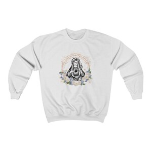 Virgin Mary Sweatshirt, Floral Sweater, Religious Sweatshirt, Catholic Gifts, Christian Gifts, Inspirational Top, Spiritual Sweatshirt bild 6