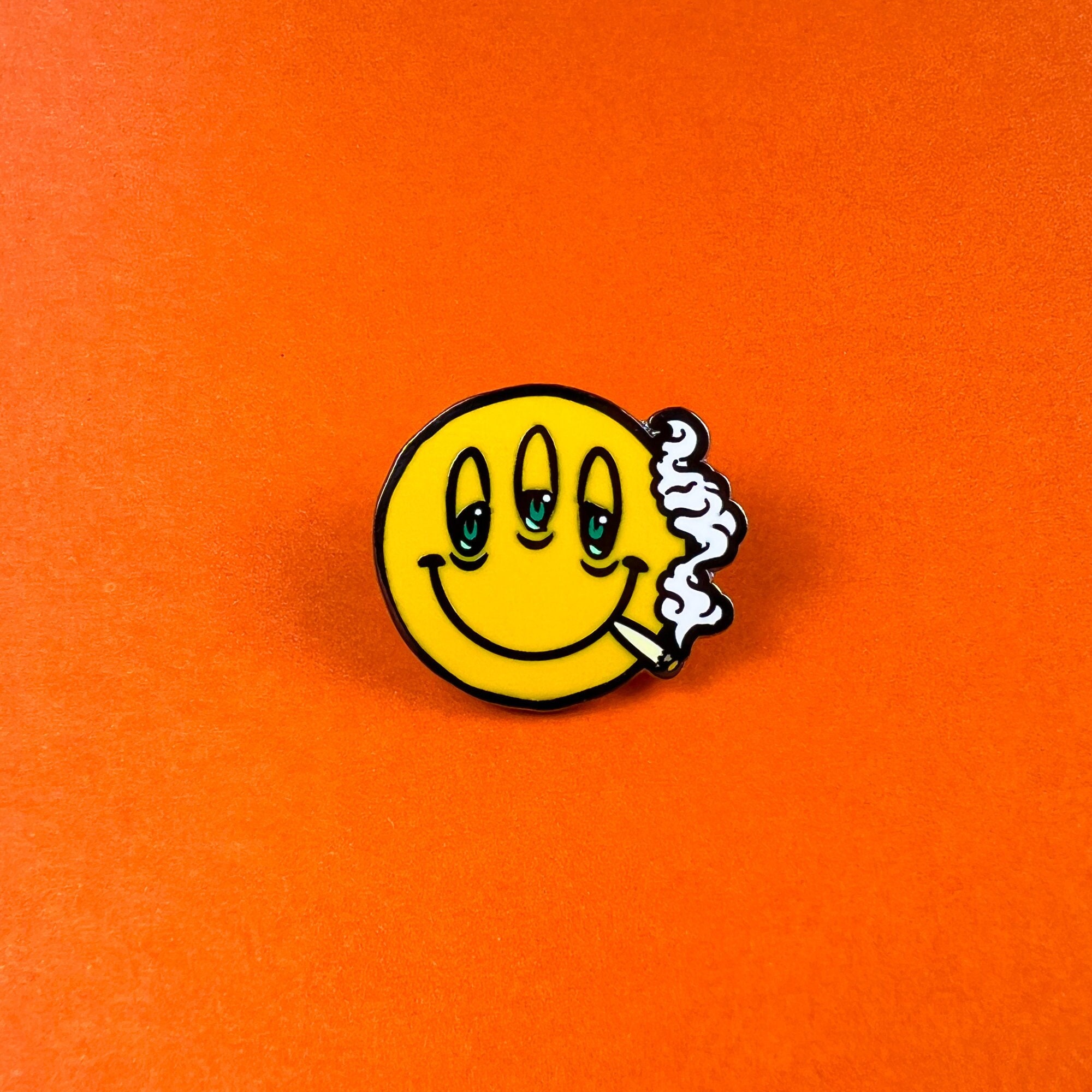 Three Eyed Smiley - Etsy