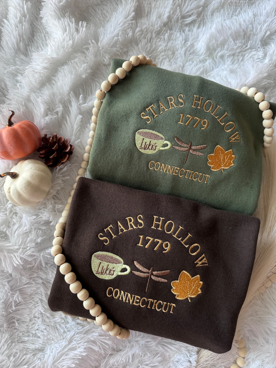 Black Stars Hollow Crewneck main image 1