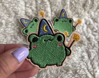 Frog Wizard Iron on Patch Embroidered Patches Gift for Friends Indie Cottage Fairy Aesthetic Frog Iron on Patch Frog Gift Patch Froggy Patch