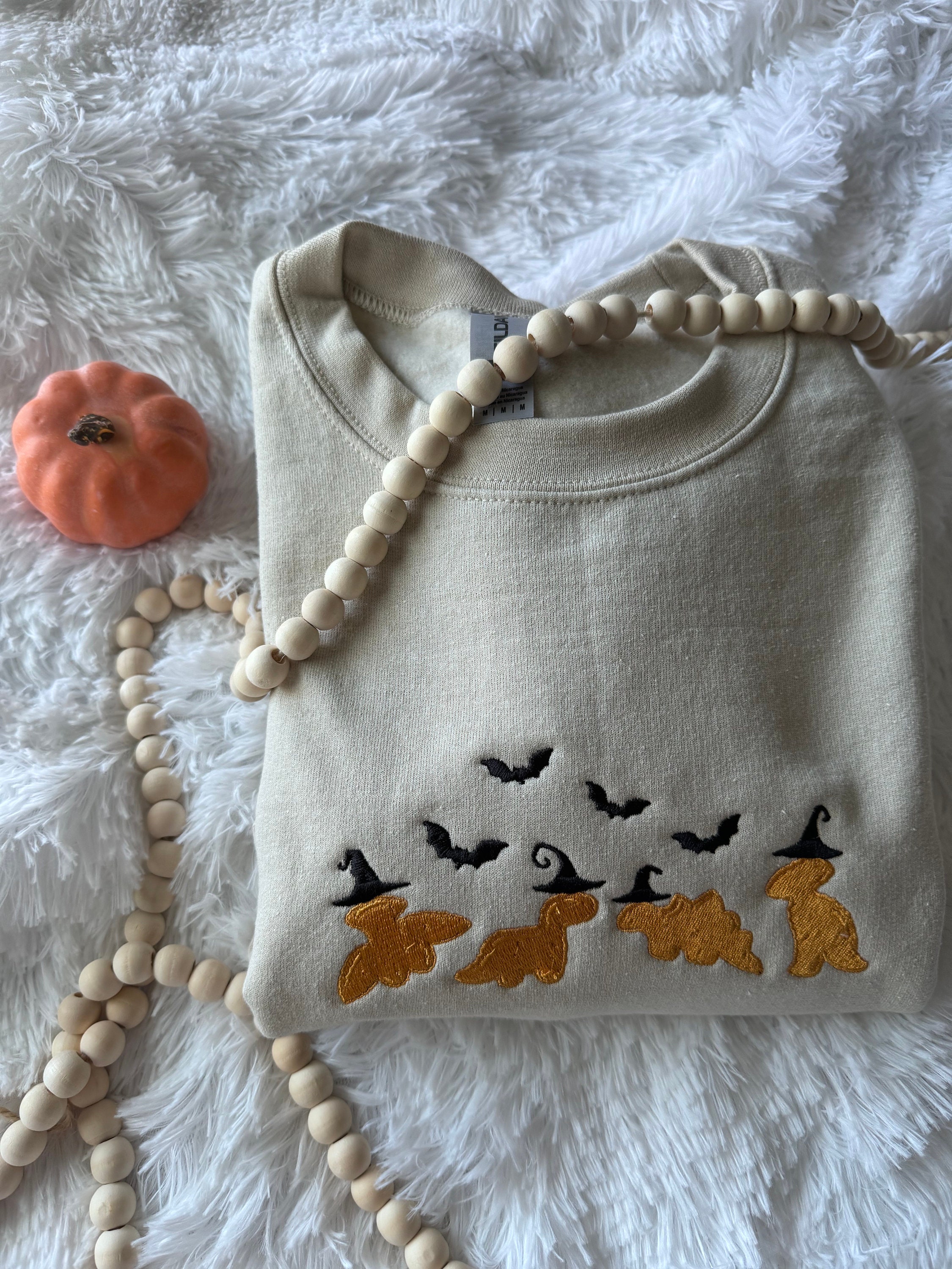 BESTICKTES HALLOWEEN SWEATSHIRT Huhn-Nugget Sweatshirt Dino Huhn-Nugget-Hemd Nettes Sweatshirt Gemütliches Geschenk für Sie Nettes Geschenk für Freund