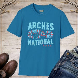 Arches National Park Tee Moab Utah Vintage Heather Unisex T-shirt Scarpe da trekking Retro Travel Souvenir Gift