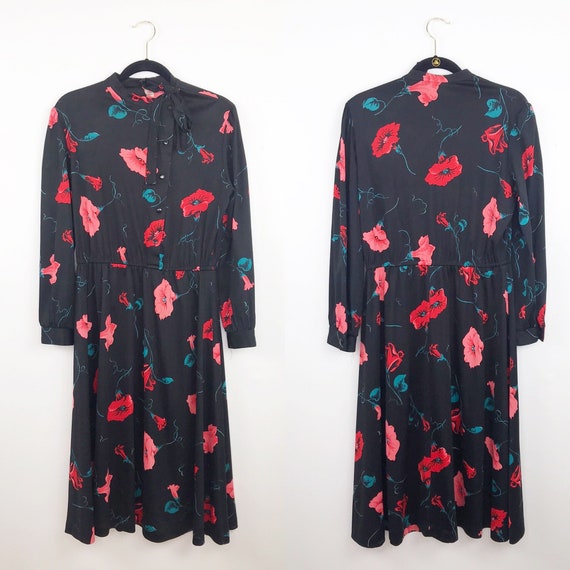 Vintage 1970’s blouson dress black floral print - image 5