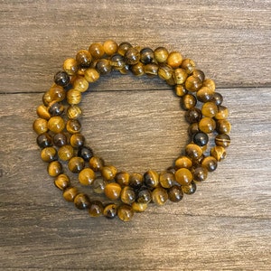 Tiger Eye Healing Bracelet, Unisex Beaded Gemstone Stretch Bracelet, Mens and Womens Gemstone Bracelet, Gift Ideas Under 20