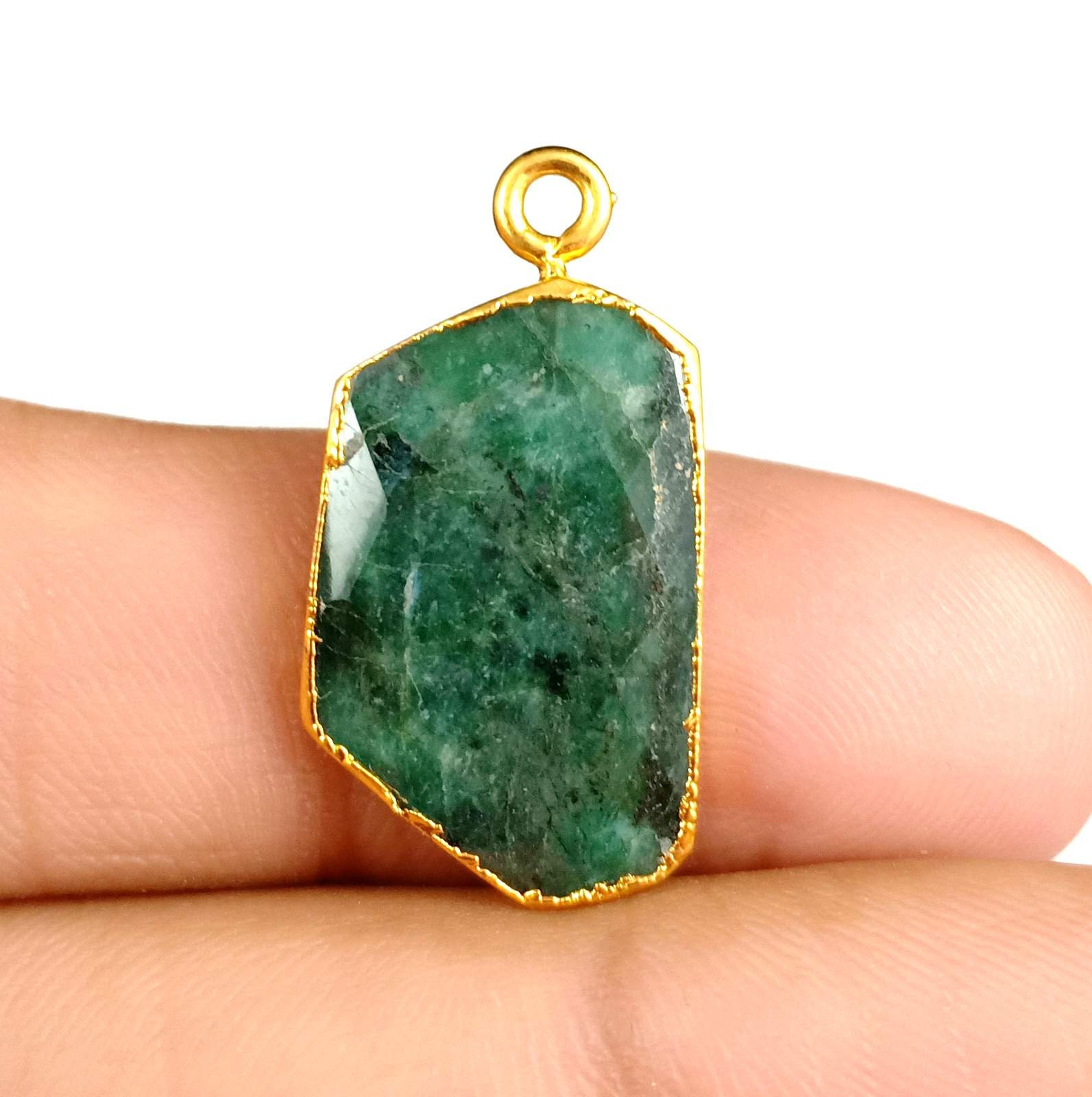 Emerald Golden Electroplated Pendant/Top Quality Emerald Pendant Necklace/Gold Electroplating Designer Pendant Jewelry/34x8/JF-774