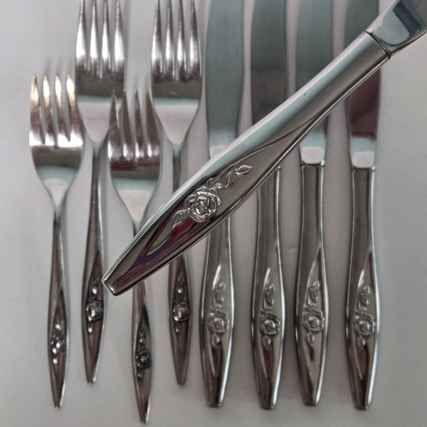 Oneidacraft Lasting Rose Deluxe Stainless Flatware Replacement pieces includes Dinner Forks Salad Forks Knives and Spoons