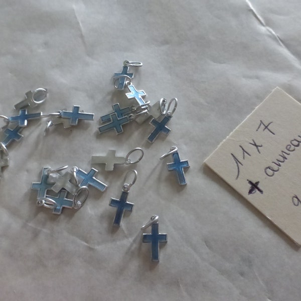 lot de 20 petites Croix religieuse en alu + couleur bleu fab France vintage