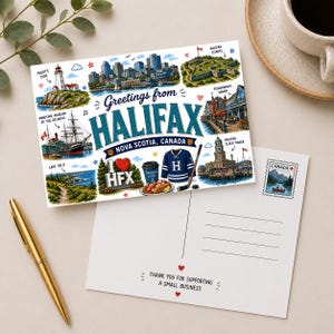 Puede incluir: Una postal con una ilustración colorida de Halifax, Nueva Escocia, que muestra lugares como Peggy's Cove, la Ciudadela y Fisherman's Wharf. El texto dice Greetings from HALIFAX, NOVA SCOTIA, CANADA, I LOVE HFX y THANK YOU FOR SUPPORTING A SMALL BUSINESS.
