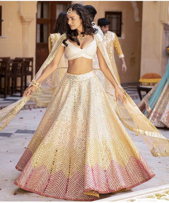 Sabyasachi Bollywood Designer Lehenga Choli for Women or Girls Indian  Wedding Party Wear Ready to Wear Lehengas , Lehenga Choli for Women 