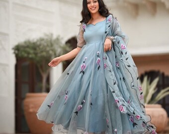 simple georgette gown