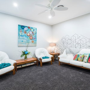 Hexagon removable vinyl mural / Peel and stick Modern pattern wallpaper - Peel & Stick or Non-pasted / Modern mural print