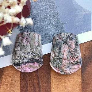 Natural Rhodonite Necklace/Unique Pink Rhodonite Necklace/Rhodonite Hand-Carved Landscape Scenery Necklace/Healing Stones