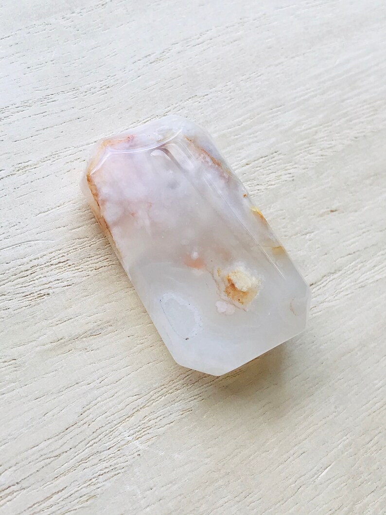 Unique Madagascar Flower Agate NecklaceNatural Cherry Blossom Agate NecklaceSakura agateFlower Chalcedony Pendant