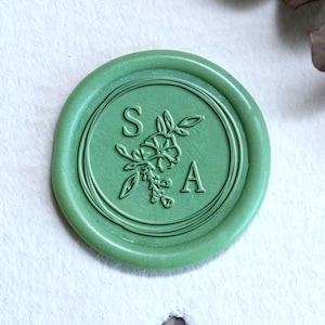 Gepersonaliseerde bloem lakzegelstempel, bruiloft lakzegelstempel, aangepaste twee initialen lakzegelset, Flora cadeau stempel zegel, lakzegel cadeauset