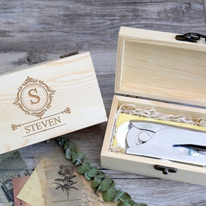 Presente personalizado para amantes de livros, conjunto de presente em caixa de madeira gravada, conjunto de presente com relevo personalizado, relevo de selo personalizado, presente exclusivo com relevo