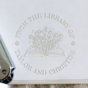 Grabador de libros botánicos, grabador de libros de flora, grabador de biblioteca, grabador de álbumes de recortes, grabador personalizado con nombre, grabador manual