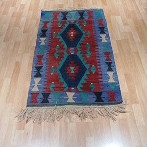 Hallway rug, Kitchen rug  Bath mat rug, Laundry rug  Saloon rug, Office rug  Terrace rug,Bedroom rug,Doormat rug,Frontdoor rug,2&#39;6&quot;×4&#39;2&quot;feet