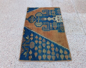 Bathmat, Welcome Rug, Oushak turkish Rug, Vintage small Rug, gift Rug, door mat Rug, entry way Rug, oriental rug, 1&#39;3&#39;&#39; feet x 2&#39;1&#39;&#39; feet