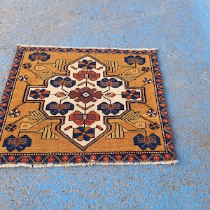 Bath blue mat rug, sguare bathmat Rug, Oushak small Rug, Small carpet, door mat Rug, entry way Rug, baho kilim rug, 1&#39;9&#39;&#39; feet x 1&#39;9&#39;&#39; feet