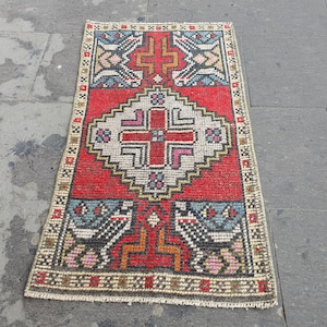Gift rug, Welcome Rug, Oushak Rug, Turkish Rug, Vintage Rug, small Rug, door mat Rug, entry way Rug, oriental rug, 1&#39;4&#39;&#39; feet x 2&#39;7&#39;&#39; feet