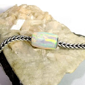 Piedra preciosa rara: ópalo de fuego, ópalo etipión, 14 x 10 mm, facetado, con agujero grande, cuentas europeas, compatibles con Trollbeads, Pandora y pulseras Ohm de todo tipo.