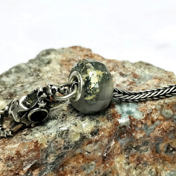 Natural Gemstone Sardoxnite Agate Gemstone 925 Silver Core Big Hole European Beads Fit In all Kind European Bracelets Spider Cut Beads Gift