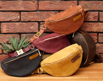Leather Crossbody Bag with Adjustable Belt, Personalized Leather Waist Bag, Unisex Fanny Pack, Hip Belt Bag, Customized Hip Bag with Pockets