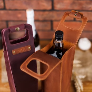 Leather Wine Carrier Personalized - Wedding Gift - Custom Wine Holder - Wine Caddy - Bag for Bottle of Wine